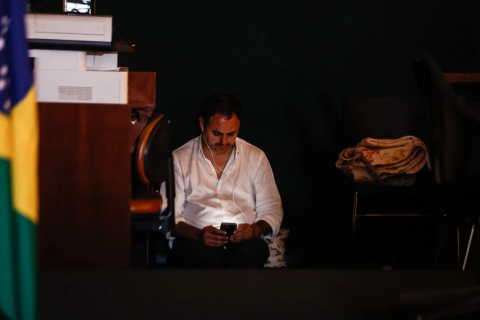 Glauber Braga - O Processo de Cassação do Deputado  Passa no Conselho de Ética
