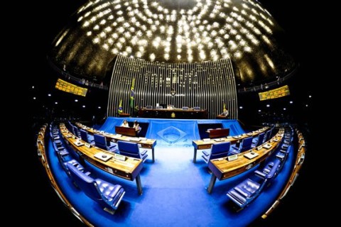 Congresso Aprova Ampliação da Câmara de 513 para 531 Deputados