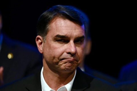 Flávio Bolsonaro “no Missão”?