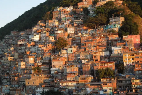 A Favela Venceu?