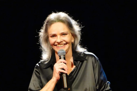 Angela Ro Ro, morre aos 75 anos
