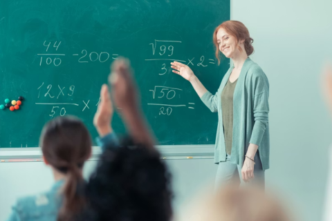 Educação em Foco: Valorizar Quem Ensina é Construir o Futuro