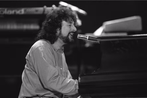 Rick Davies, líder do Supertramp, morre aos 81 anos