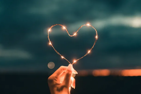Há lugares para todos no amor?