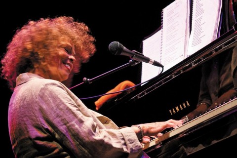 Tânia Maria, 78 anos - A Diva da Música Brasileira Que o Brasil Precisa Conhecer